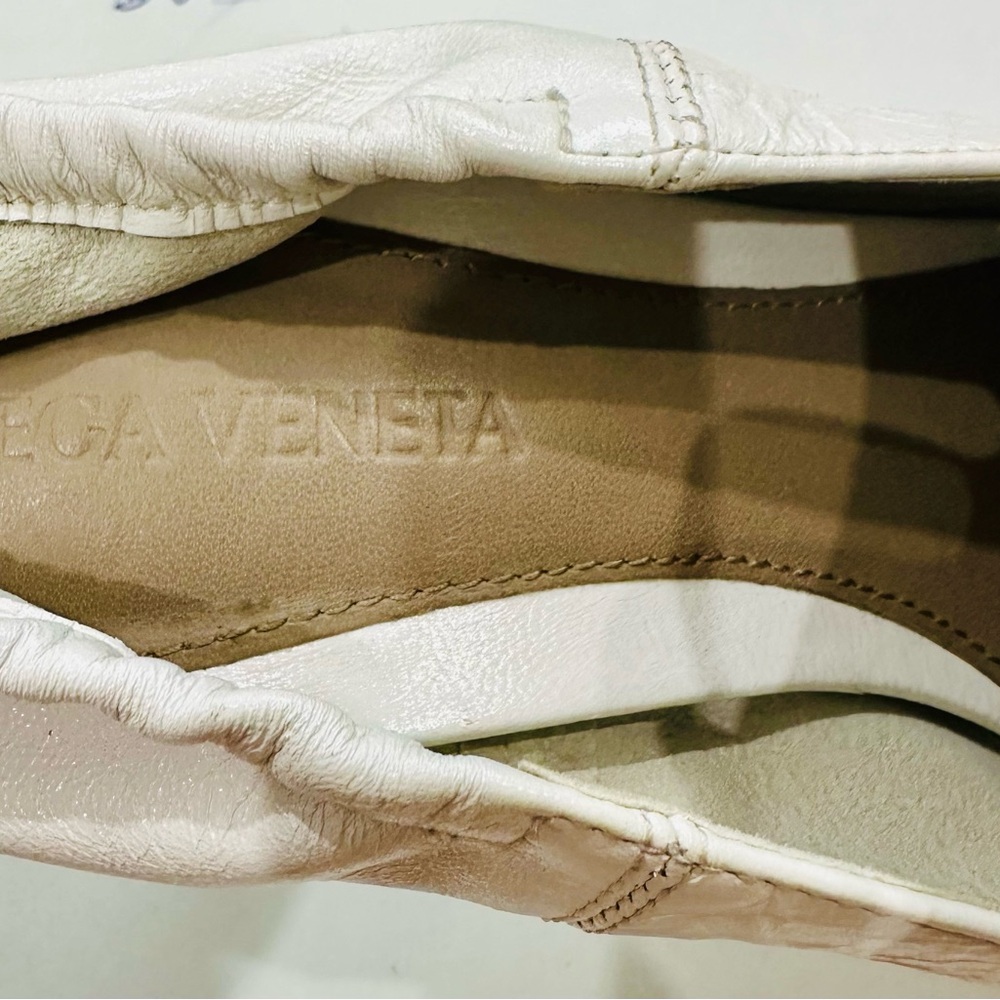 Bottega Veneta White Flats & Loafers - Picture 14 of 16